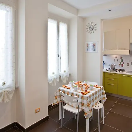 Apartament Tasso Flower Rzym