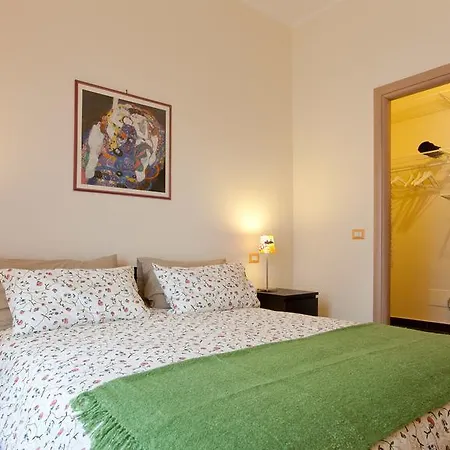 Apartament Tasso Flower *